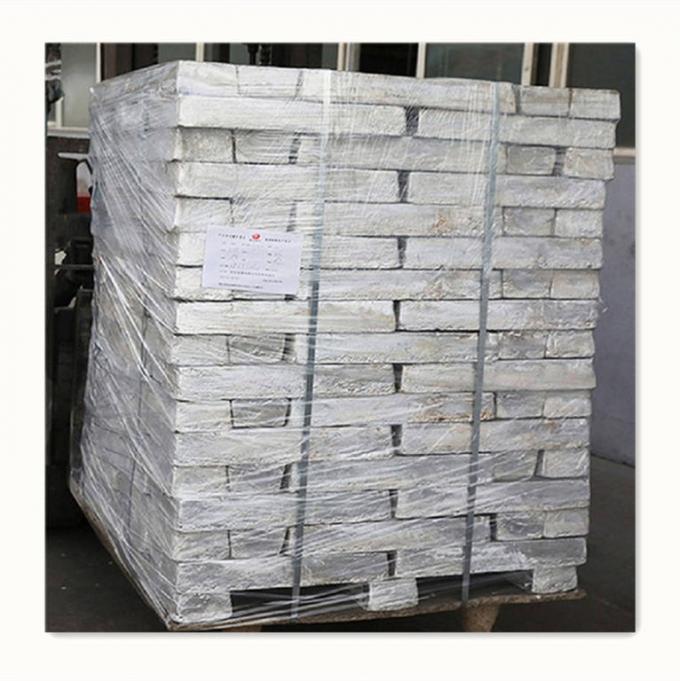 Les lingots purs de magnésium argentent le lingot blanc 99,95% de magnésium de grande pureté