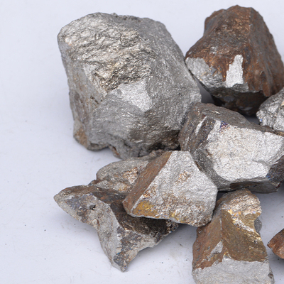 Les foetus allient le bloc de fer en métal de Ferrotitanium 70/forme titaniques de morceau
