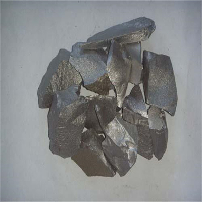 Morceau titanique ferro en métal des foetus 70 des foetus 40