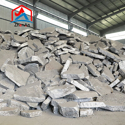 Alliage de silicium ferreux de qualité industrielle FeSi 65/75 pour la désoxydation dans la sidérurgie avec des granulés de 10 ‰ 220 mm